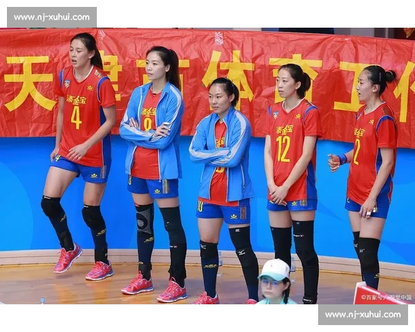 女排焦点对决巴西迎战中国实力碰撞赛场精彩瞬间解析 女排焦点对决巴西迎战中国实力碰撞赛场精彩瞬间解析